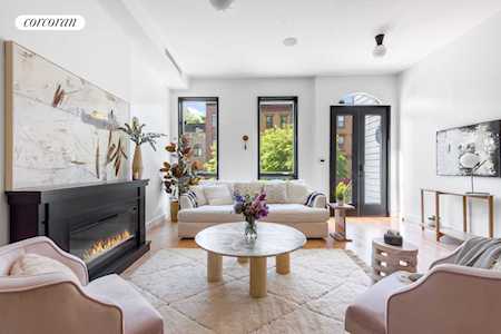 151 Monroe St Brooklyn, NY 11216