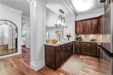 701 Ridge Hill Boulevard #12F Yonkers, NY 10710