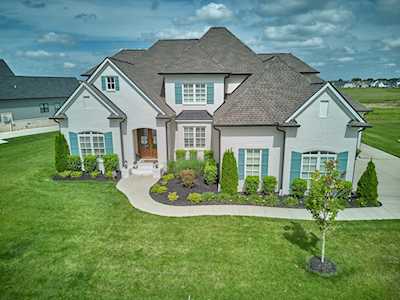 5518 Bridgemore Blvd Murfreesboro, TN 37129