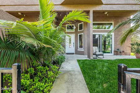 269 N Skyline Dr Thousand Oaks, CA 91362