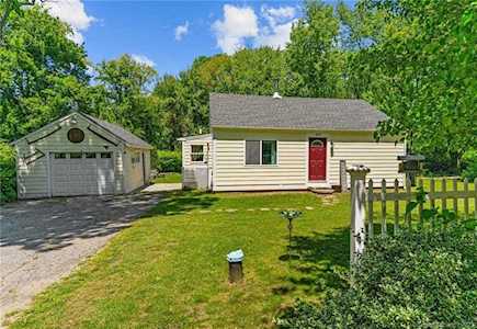 304 Oxoboxo Cross Rd Montville, CT 06370
