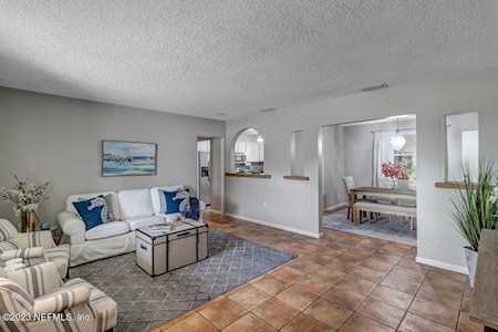 1320 3rd ST Neptune Beach, FL 32266