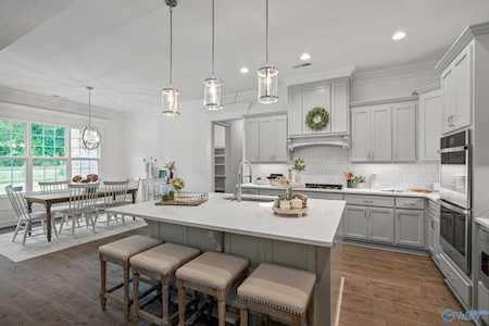 334 Merrydale Drive Huntsville, AL 35811