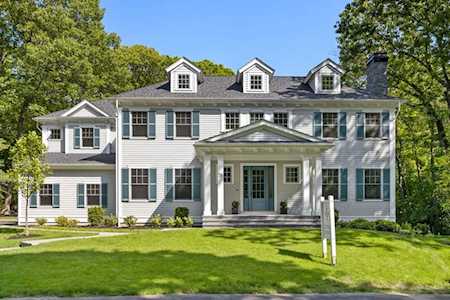 76 Bristol Road Wellesley, MA 02481