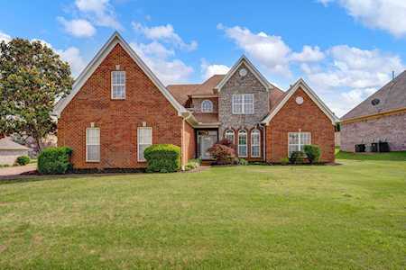 8901 Brunswick Farms Dr Bartlett, TN 38002