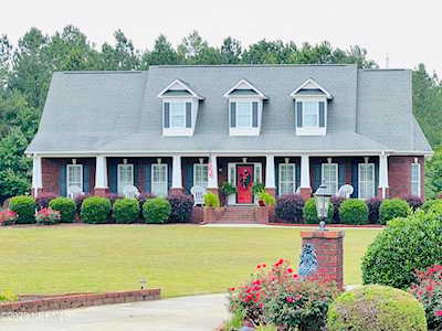 300 Timberwood Lane Clinton, NC 28328