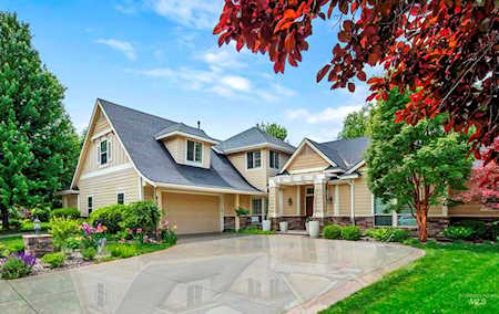 837 W Grey Pebble Way Eagle, ID 83616