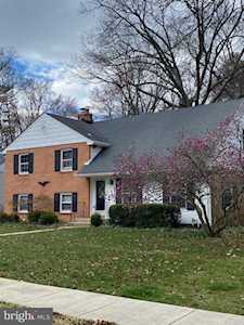 8514 Stable Dr Alexandria, VA 22308