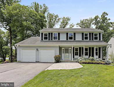 8768 Teresa Ln Laurel, MD 20723