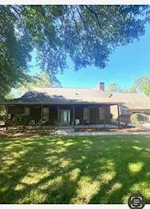 453 Valley Stream Dr Geneva, FL 32732