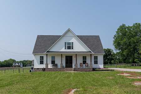 3768 Mealer Rd Chapel Hill, TN 37034