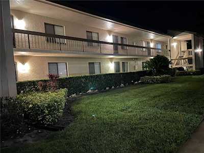209 Mary Dr #7 Oldsmar, FL 34677