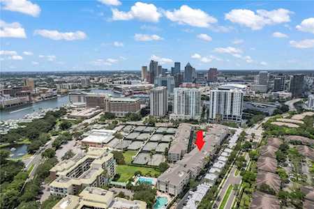 501 Knights Run Ave #1222 Tampa, FL 33602