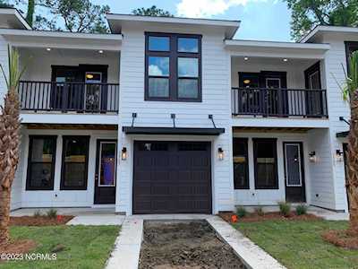 1911 Seacottage Way Wilmington, NC 28403