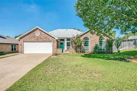 4102 Harvestwood Drive Grapevine, TX 76051