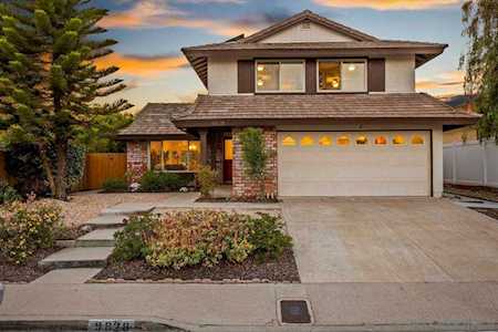 9828 Via Caceres San Diego, CA 92129