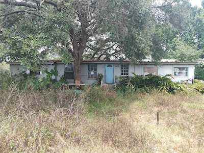 31033 Eloian Dr Zephyrhills, FL 33545