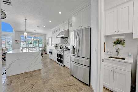 23347 Water Cir Boca Raton, FL 33486