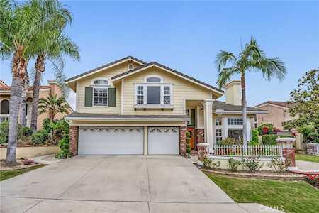 20300 Via Manzanillo Yorba Linda, CA 92887