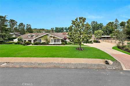 714 N Creekview Dr Orange, CA 92869