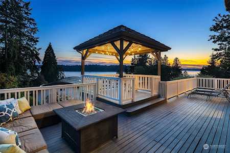 5331 Forest Ave SE Mercer Island, WA 98040