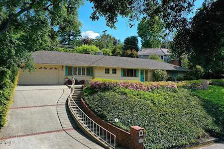 954 Inverness Dr La Canada Flintridge, CA 91011