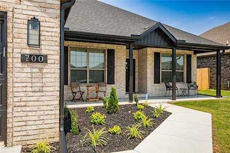 700 Bonnie St Bentonville, AR 72713