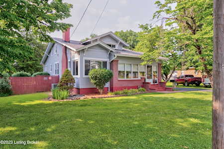 3233 Hikes Ln Louisville, KY 40220