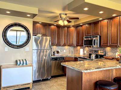4327 Lower Honoapiilani Rd #106 Lahaina, HI 96761