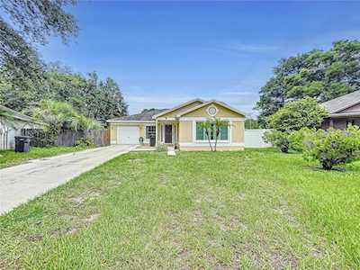411 Benson St Valrico, FL 33594