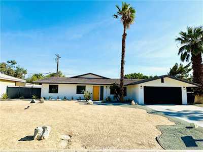 1980 E Rochelle Rd Palm Springs, CA 92262