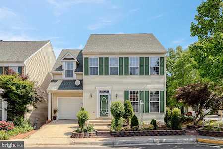 14204 Brenham Dr Centreville, VA 20121