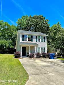 5061 Peachtree Avenue Wilmington, NC 28403