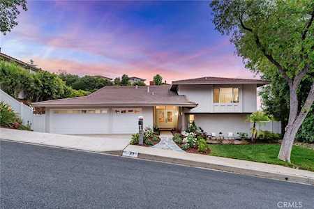 1238 Brookview Ave Westlake Village, CA 91361