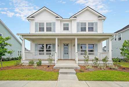 1766 Sandybrook Dr Mount Pleasant, SC 29466