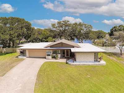 955 Damrosch St Largo, FL 33771