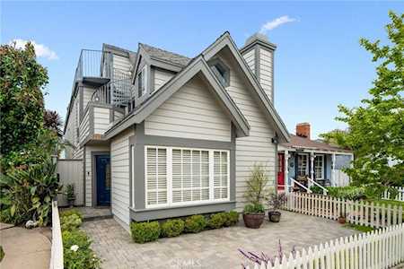 227 17th St Seal Beach, CA 90740