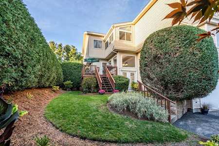 425 Captain Eames Cir #425 Ashland, MA 01721