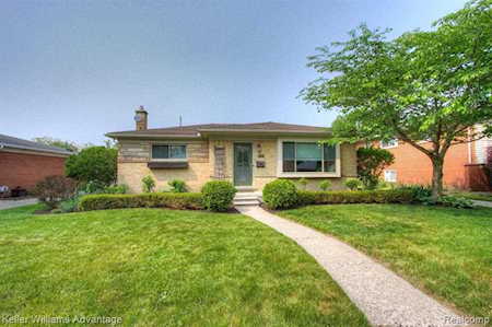 14555 Shadywood Dr Plymouth Twp, MI 48170