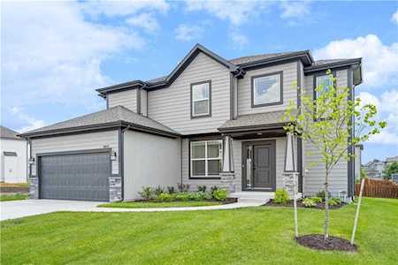 28605 W 161st Terrace Gardner, KS 66030