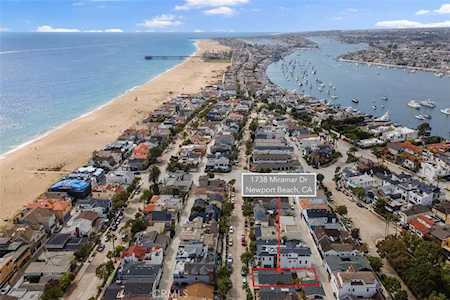 1738 Miramar Dr Newport Beach, CA 92661