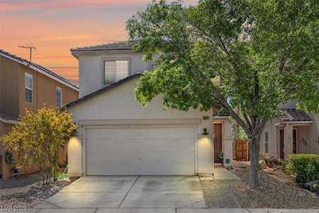 8527 Warthen Meadows St Las Vegas, NV 89131