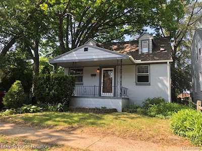 593 E Oakridge St Ferndale, MI 48220