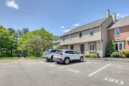 1909 Lewis O.Gray Drive #1909 Saugus, MA 01906