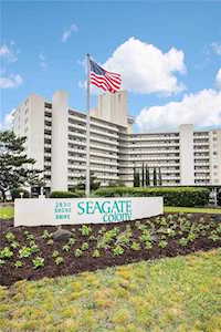 2830 Shore Dr #906 Virginia Beach, VA 23451
