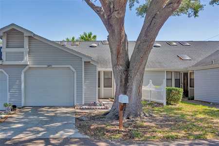 2489 Alhambra Ct Clearwater, FL 33761