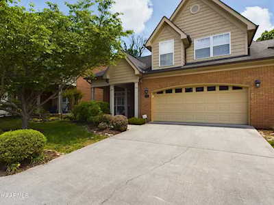 5044 Dovewood Way Knoxville, TN 37918