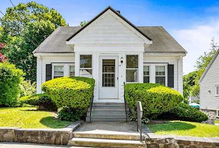 33 Gretter Road Boston, MA 02132