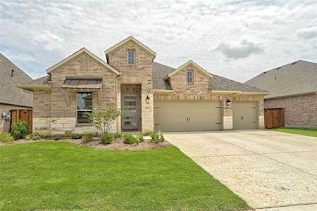 2097 Cloverfern Way Haslet, TX 76052