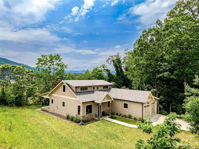 42 Ashe Park Circle Asheville, NC 28806